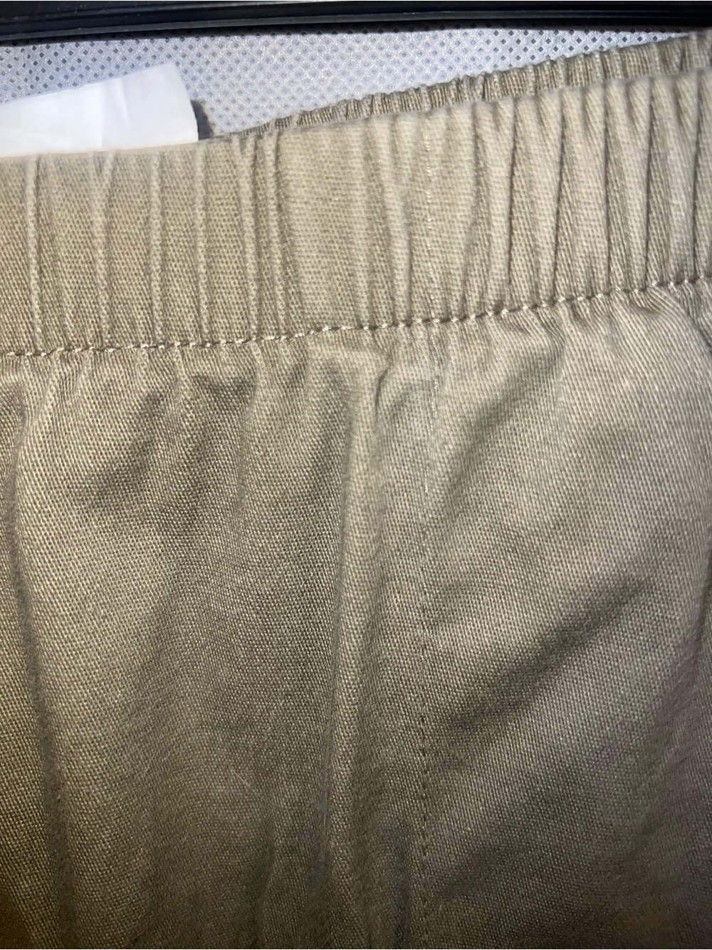 Women's Elastic-Waist Capris in Khaki Tan